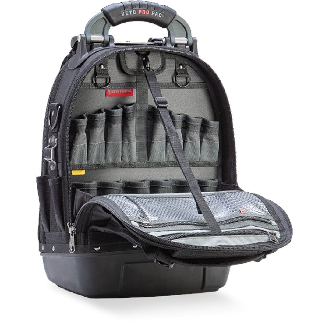 TECH PAC BLACK OUT