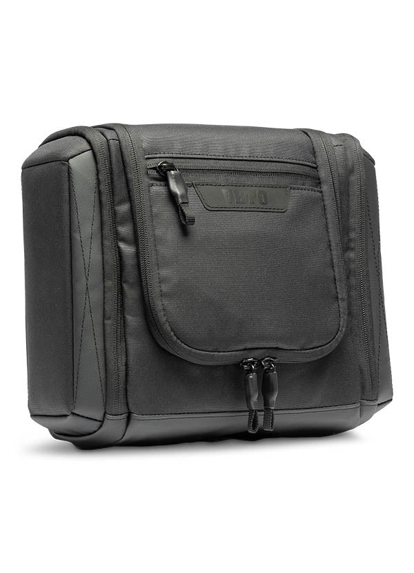 NORWALK TOILETRY BAG