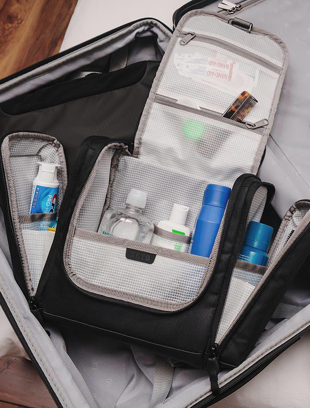NORWALK TOILETRY BAG