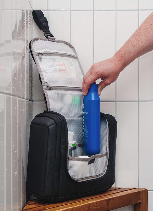 NORWALK TOILETRY BAG