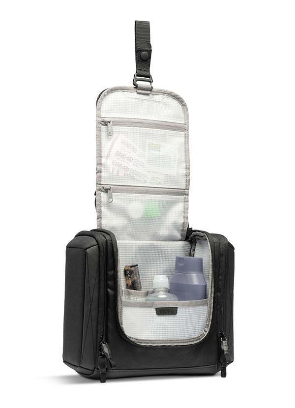 NORWALK TOILETRY BAG